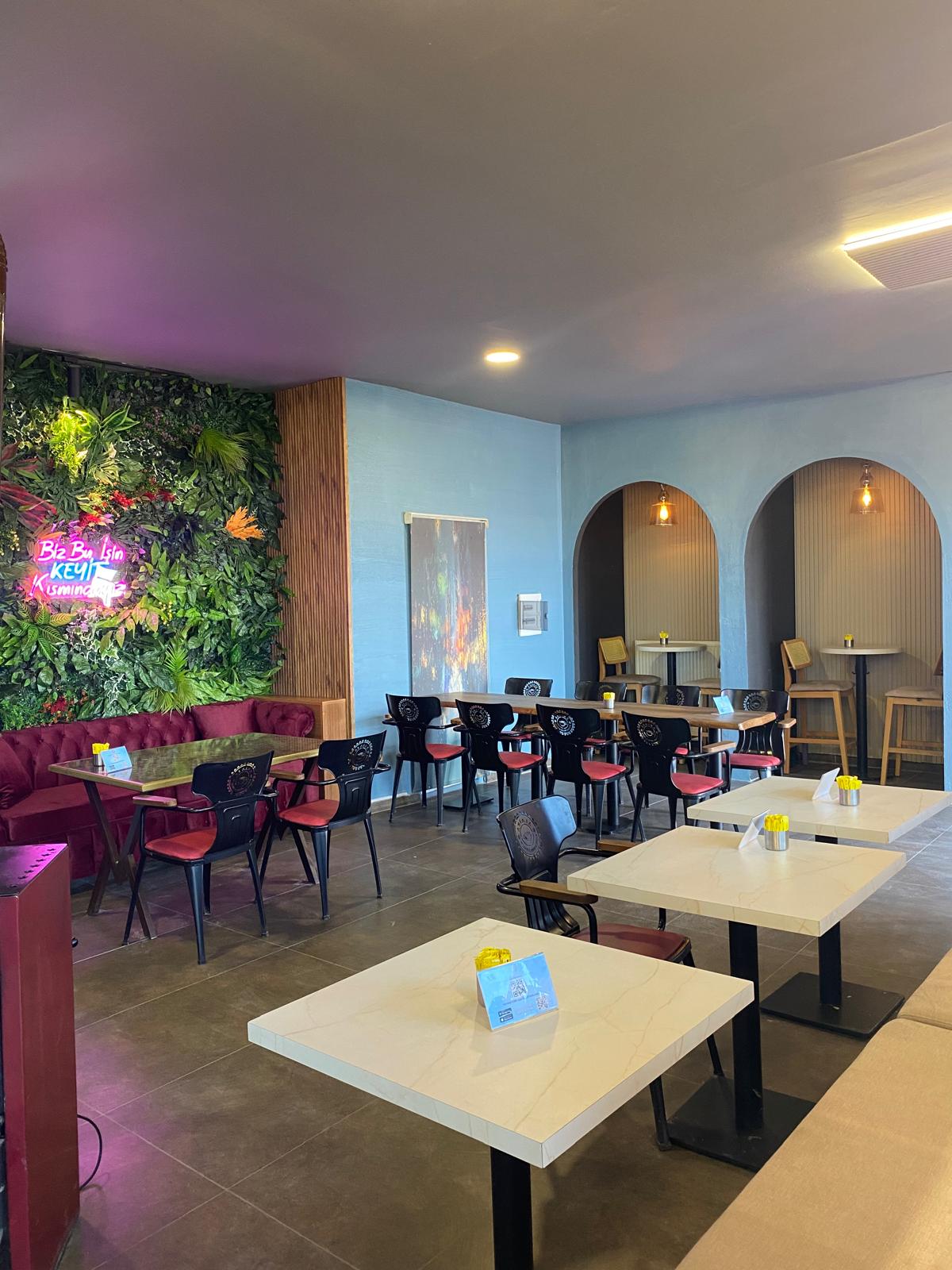Kaman Almina Kafe